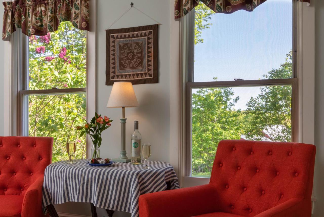 אוגוסטה Maple Hill Farm Inn מראה חיצוני תמונה